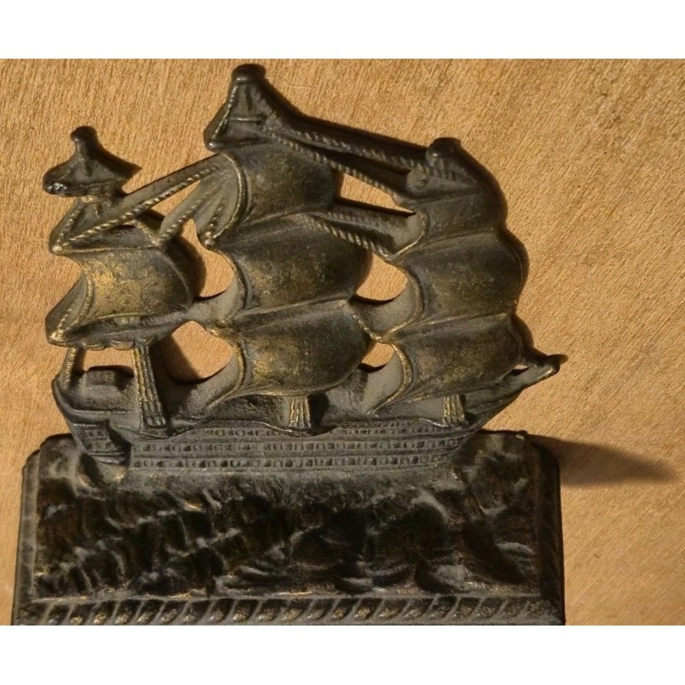 Cast‎ Metal Sailing Ship Bookend Nautical Decor Heavy Single Maritime